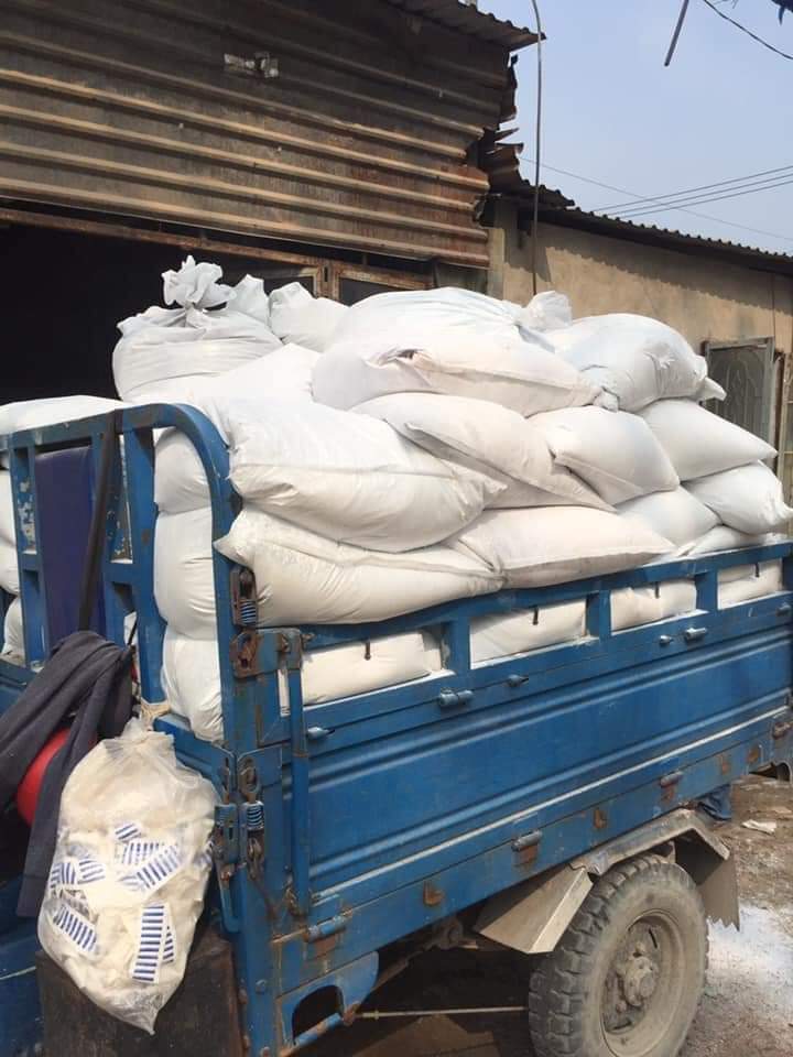 Chuyên thu mua bột sơn tĩnh điện hết đát giá cao